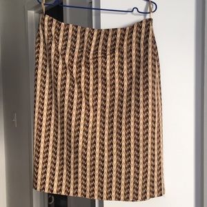Banana Republic skirt w/cool geometric print.